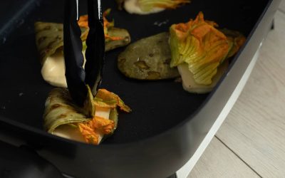 Dobladita de Nopal y Flor de Calabaza